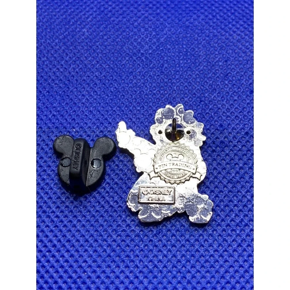 2009 Lilo and Stitch Hula Disney Trading Pin booster set
